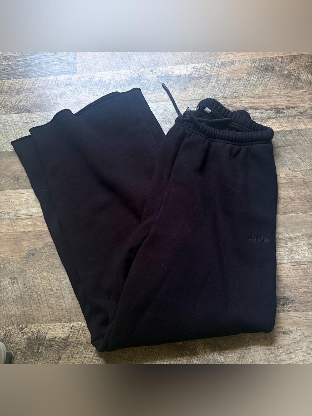 Aritzia mega fit sweatpants